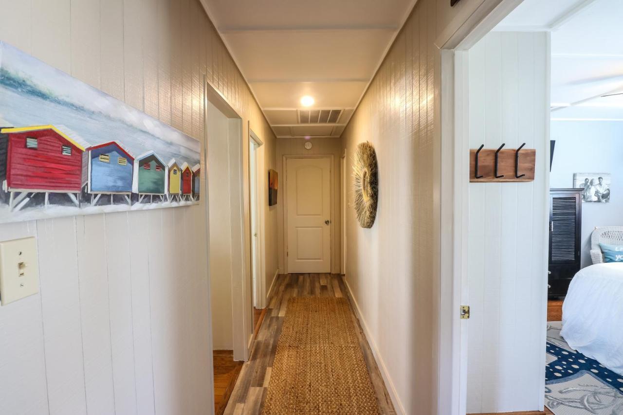 One-Of-A-Kind Beach Home With Lounge Bar Game Room Galveston Extérieur photo