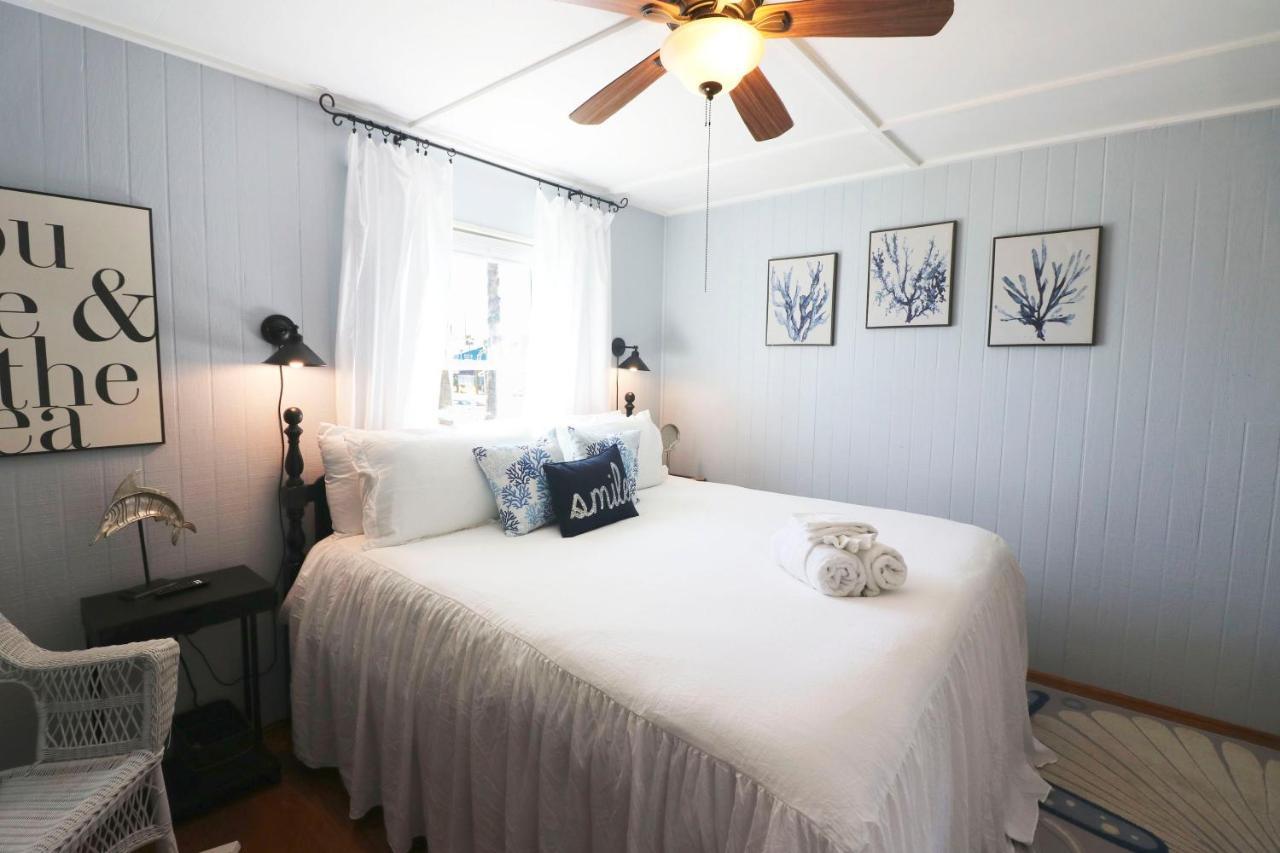One-Of-A-Kind Beach Home With Lounge Bar Game Room Galveston Extérieur photo