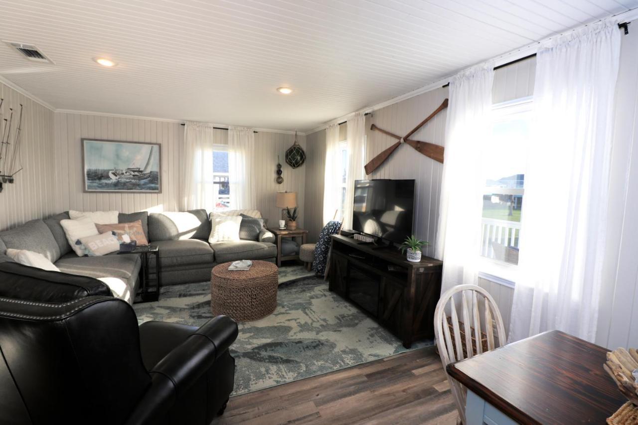 One-Of-A-Kind Beach Home With Lounge Bar Game Room Galveston Extérieur photo