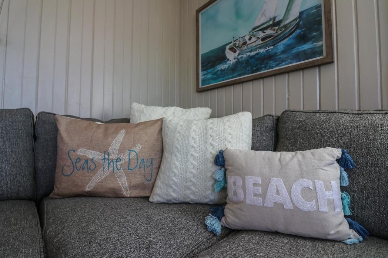 One-Of-A-Kind Beach Home With Lounge Bar Game Room Galveston Extérieur photo