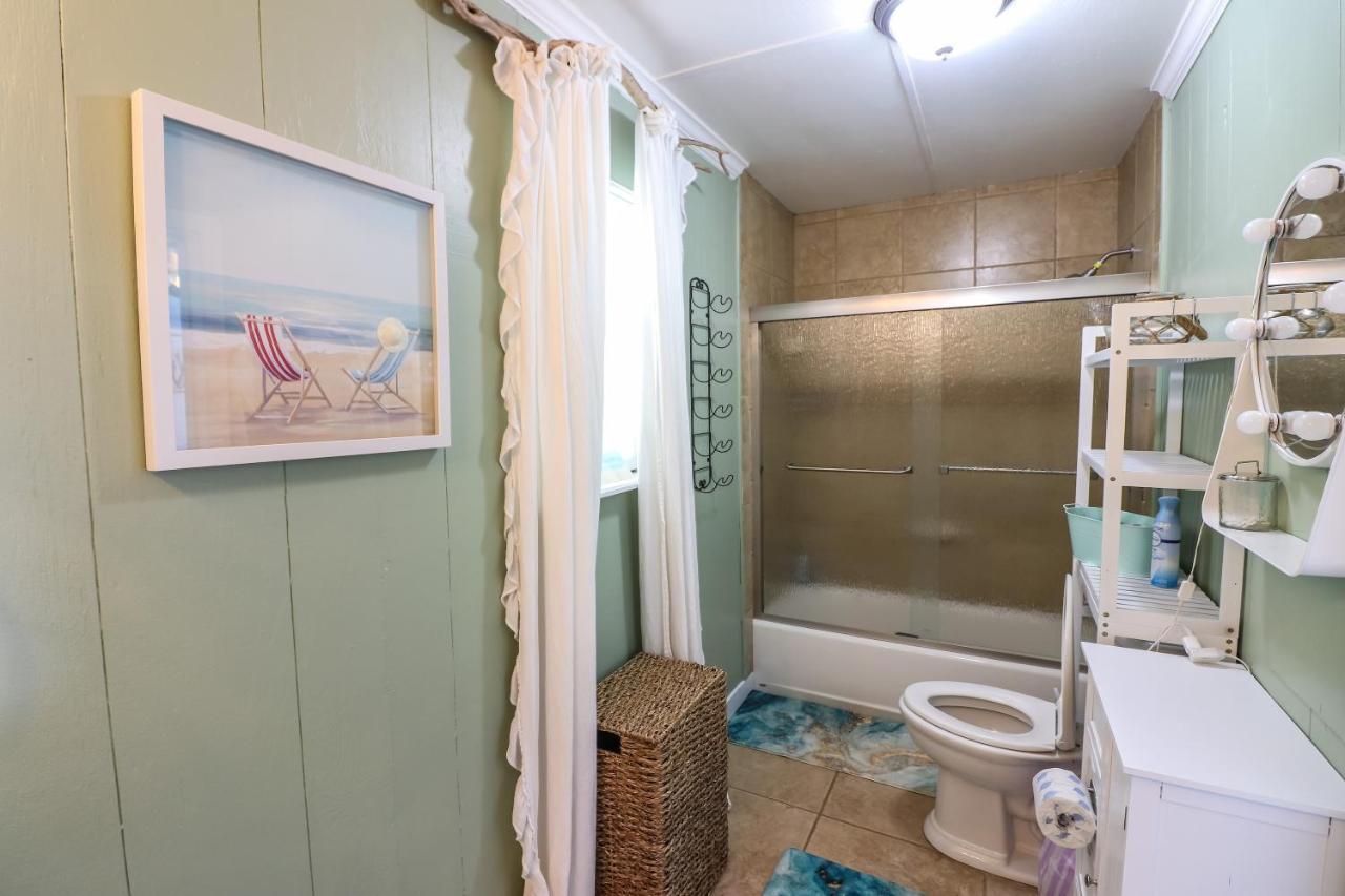 One-Of-A-Kind Beach Home With Lounge Bar Game Room Galveston Extérieur photo